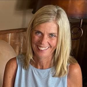 Meet your Posher, Cindy